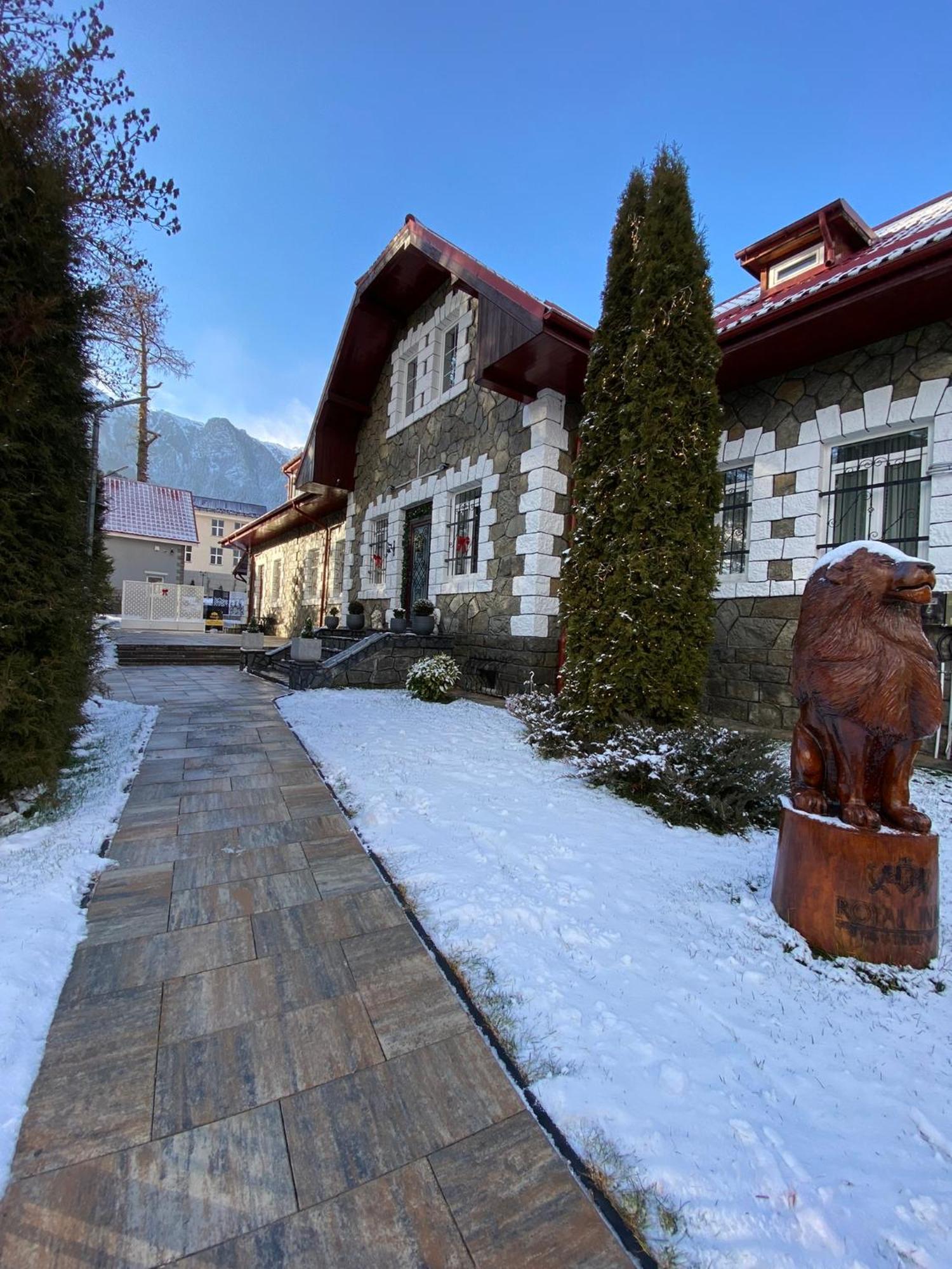 Royal Inn Busteni-Adults Only Esterno foto